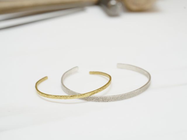 バングルデザイン