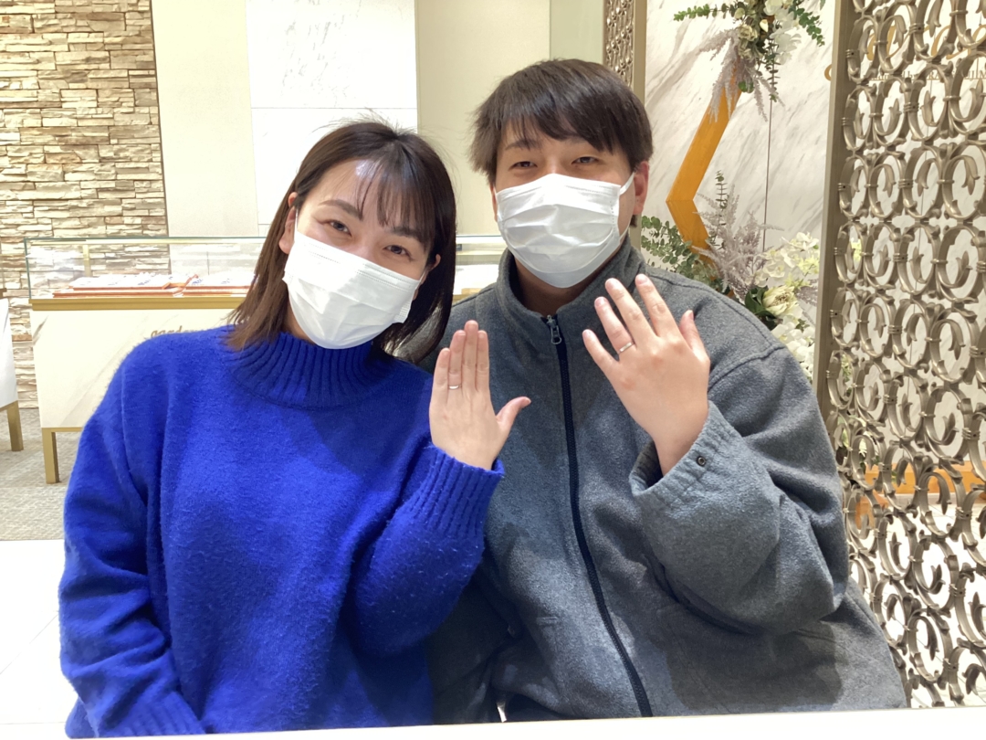 滋賀県長浜市・大津市よりご来店 IDEALPlusfortの婚約指輪とプラチナ素材で手作り結婚指輪を作成頂きました